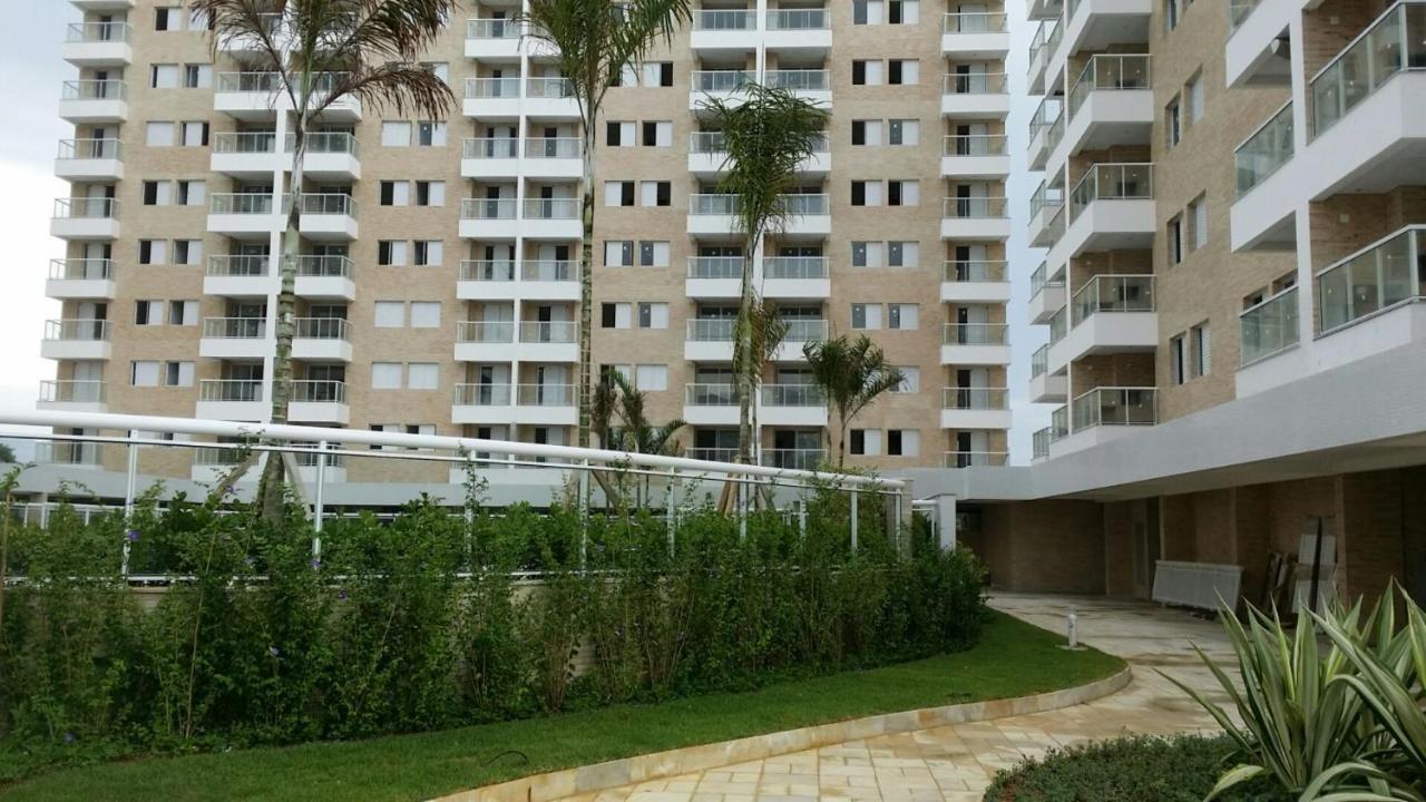 Apartamento Jd. S. Lourenço - Riviera - Novo, 3 Dorm, Ac, 300m Do Mar, Serviço De Riviera de Sao Lourenco