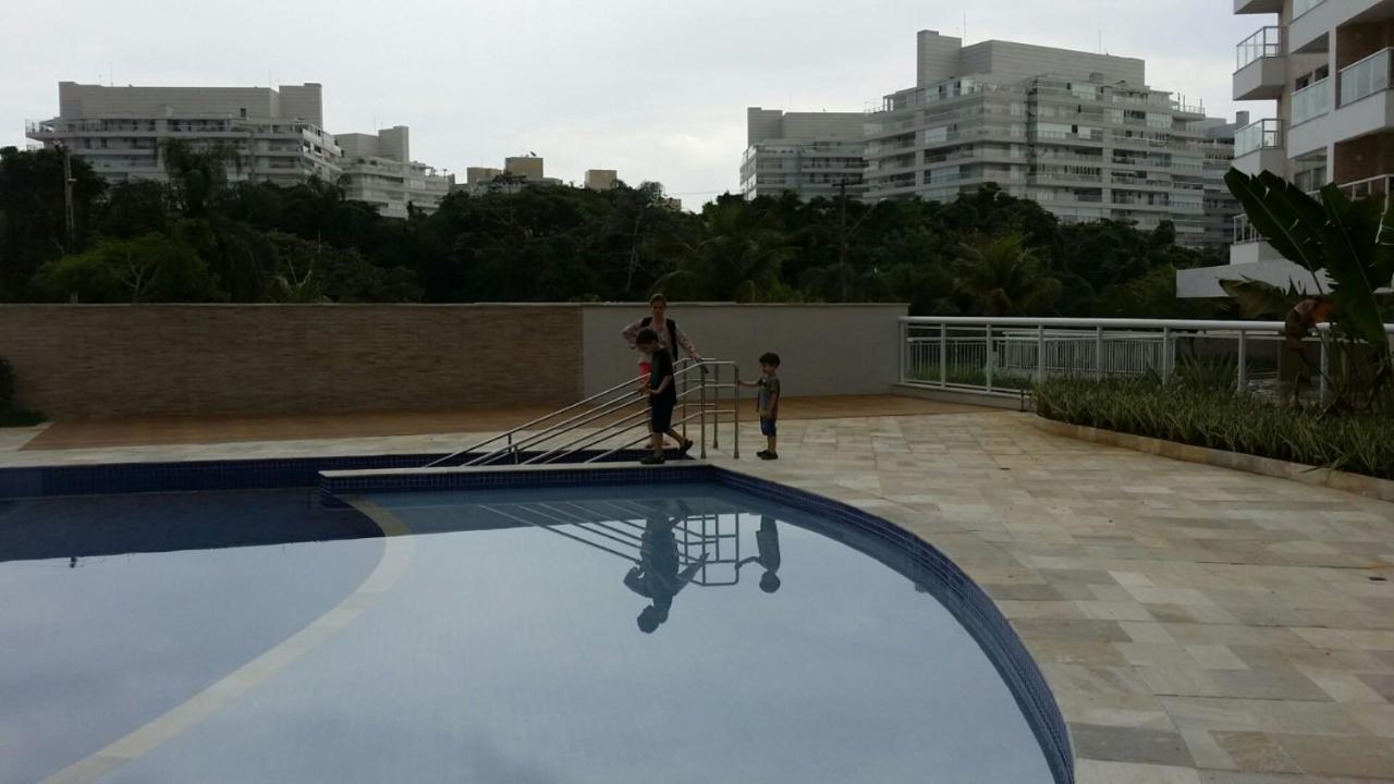 Jd. S. Lourenço - Riviera - Novo, 3 Dorm, Ac, 300m Do Mar, Serviço De Apartamento *